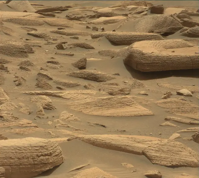 Sol 4151: Mast Camera (Mastcam)