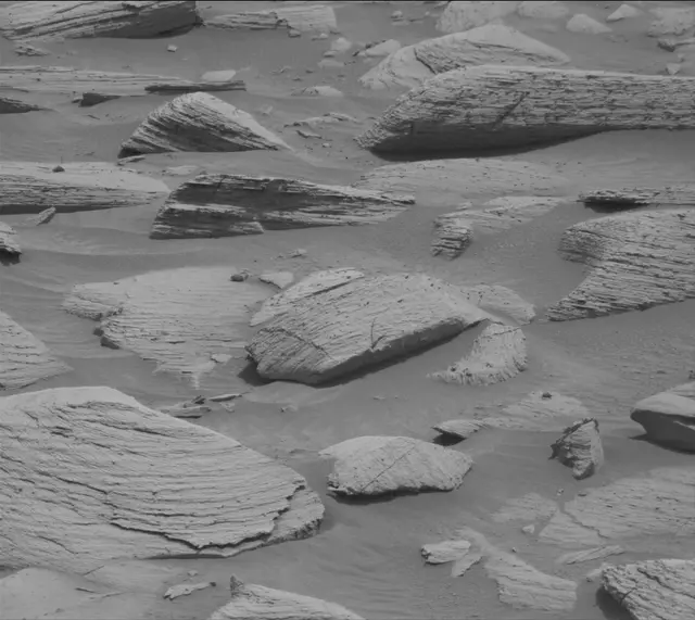 Sol 4151: Mast Camera (Mastcam)