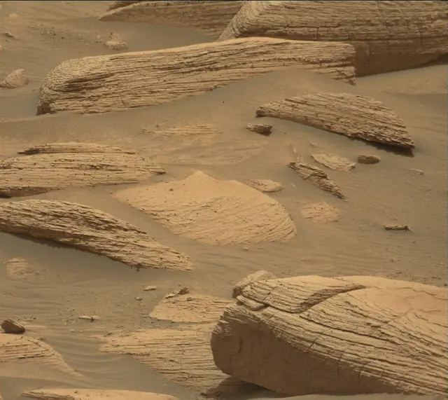 Sol 4151: Mast Camera (Mastcam)
