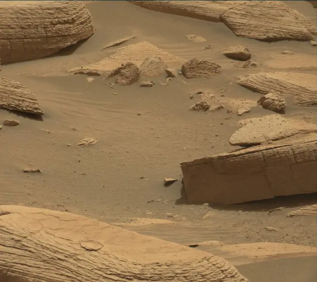 Sol 4151: Mast Camera (Mastcam)