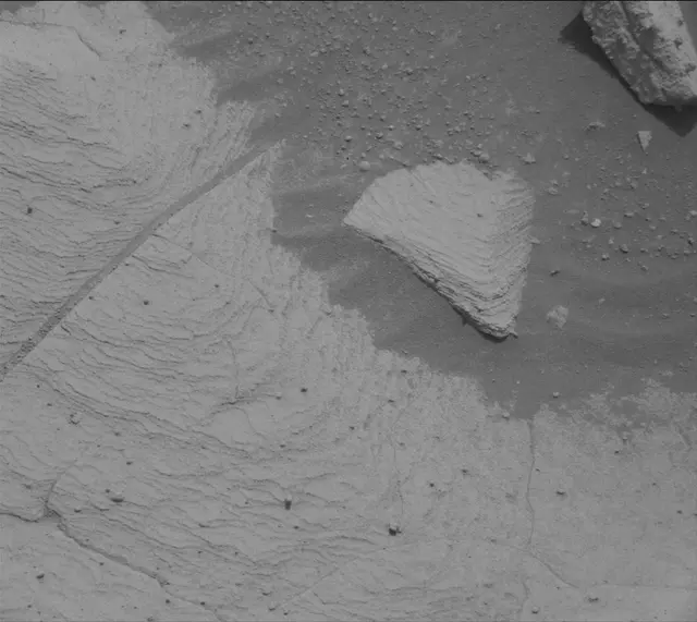 Sol 4151: Mast Camera (Mastcam)