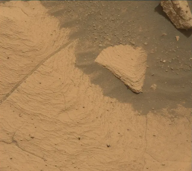 Sol 4151: Mast Camera (Mastcam)