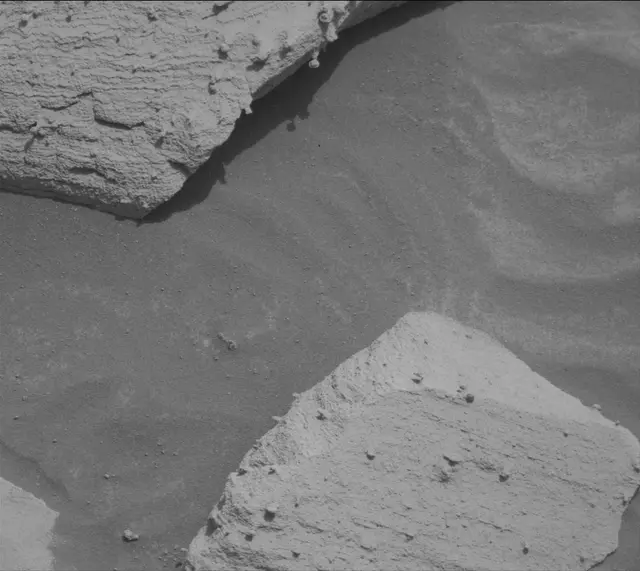 Sol 4151: Mast Camera (Mastcam)
