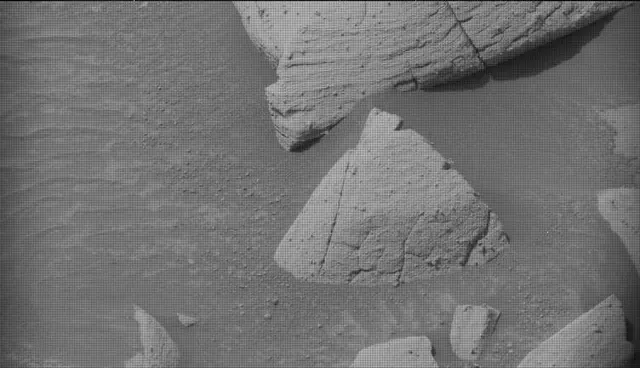 Sol 4152: Mast Camera (Mastcam)
