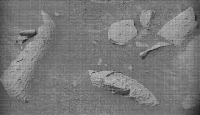 Sol 4152: Mast Camera (Mastcam)