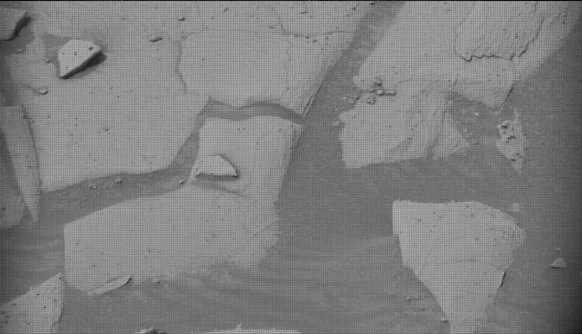 Sol 4152: Mast Camera (Mastcam)
