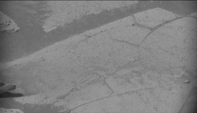 Sol 4152: Mast Camera (Mastcam)