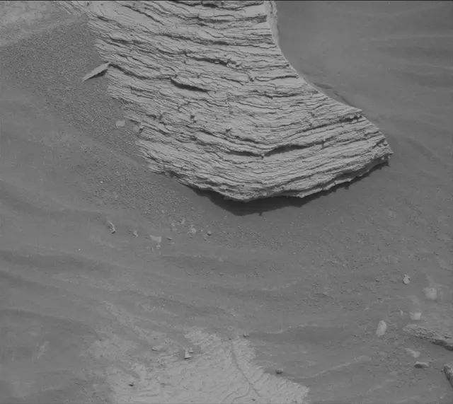 Sol 4152: Mast Camera (Mastcam)