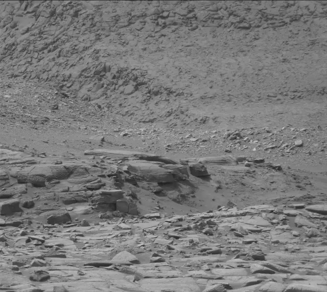 Sol 4152: Mast Camera (Mastcam)