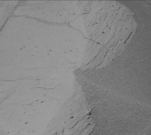 Sol 4152: Mast Camera (Mastcam)