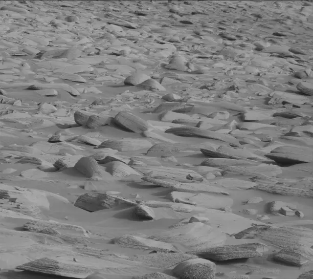 Sol 4152: Mast Camera (Mastcam)
