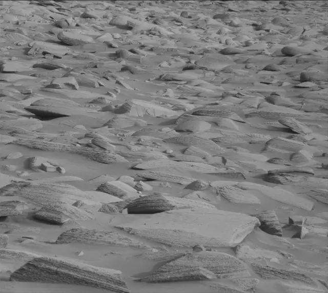 Sol 4152: Mast Camera (Mastcam)