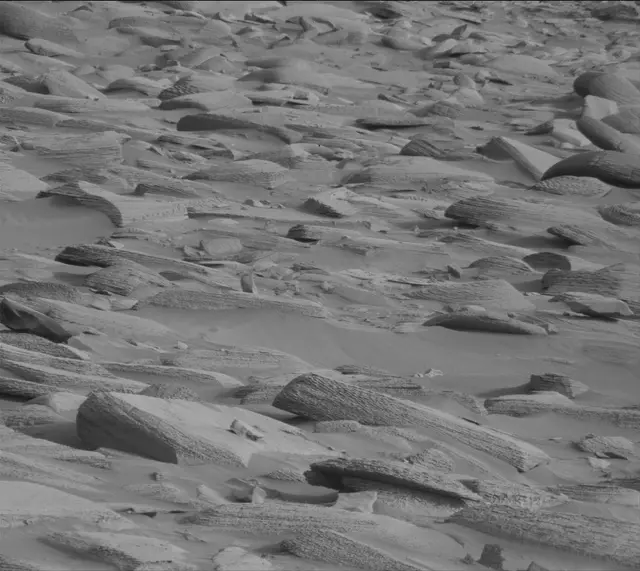 Sol 4152: Mast Camera (Mastcam)