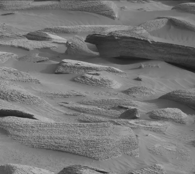 Sol 4152: Mast Camera (Mastcam)