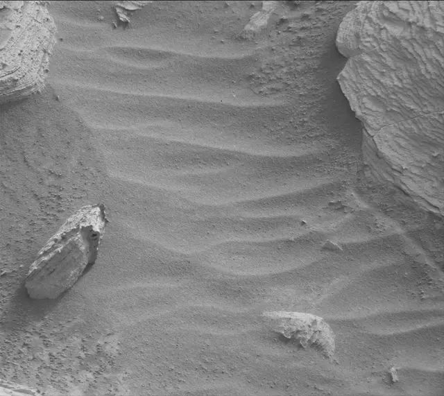 Sol 4152: Mast Camera (Mastcam)