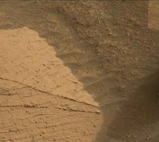 Sol 4152: Mast Camera (Mastcam)