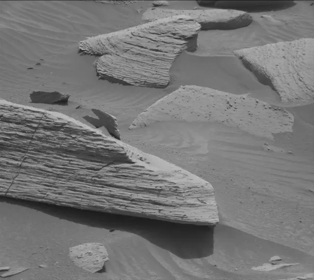 Sol 4154: Mast Camera (Mastcam)