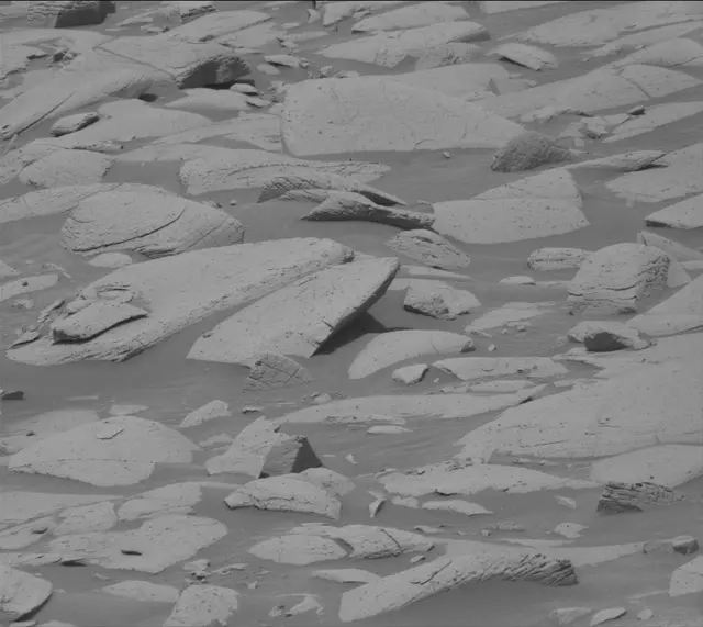 Sol 4154: Mast Camera (Mastcam)