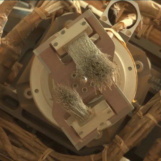 Sol 4154: Mast Camera (Mastcam)