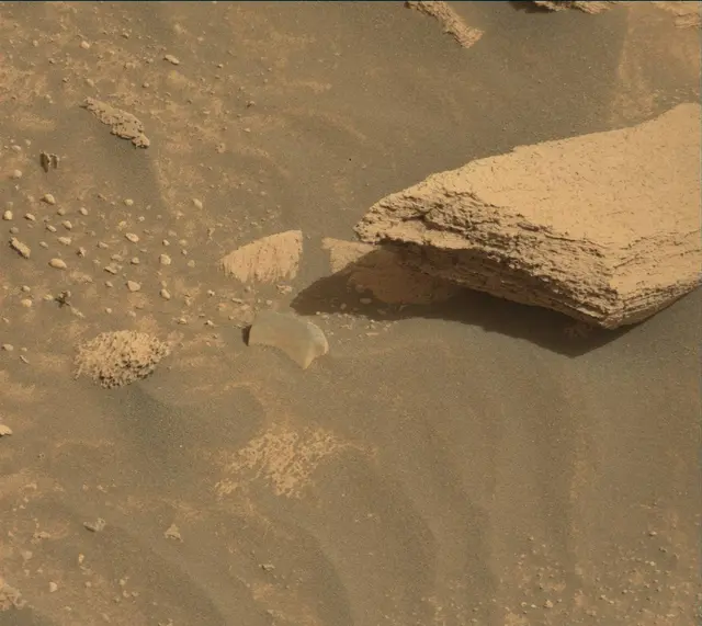 Sol 4155: Mast Camera (Mastcam)