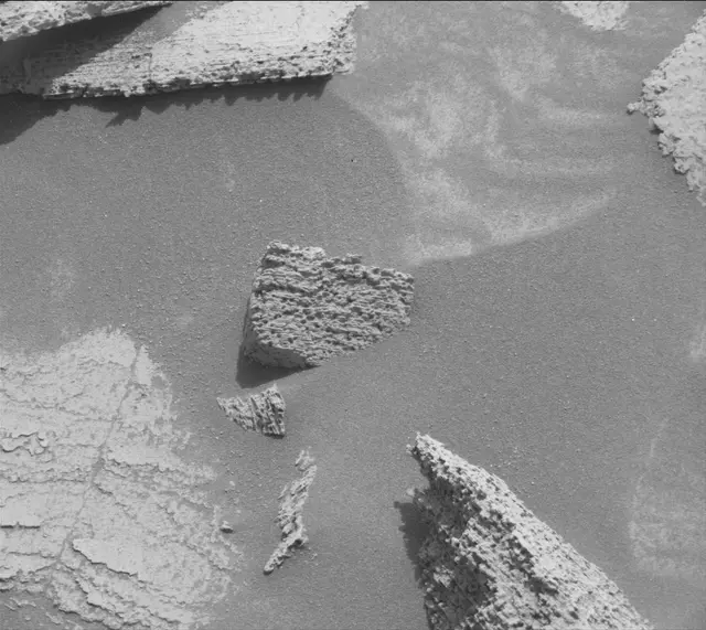 Sol 4157: Mast Camera (Mastcam)
