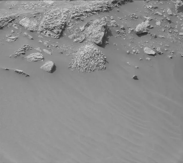 Sol 4157: Mast Camera (Mastcam)