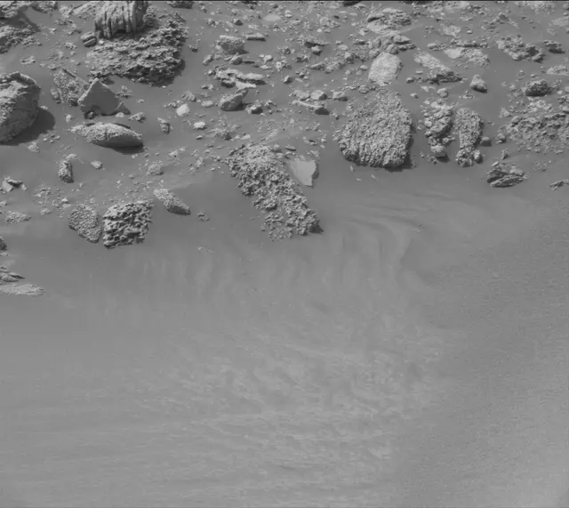 Sol 4157: Mast Camera (Mastcam)