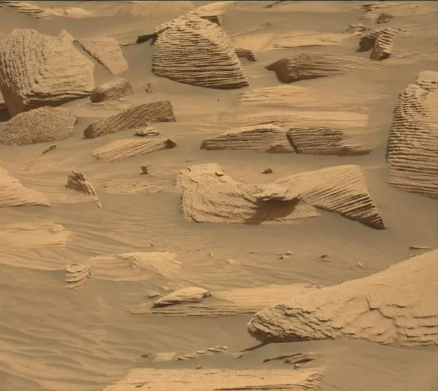 Sol 4158: Mast Camera (Mastcam)
