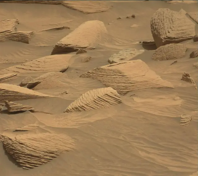 Sol 4158: Mast Camera (Mastcam)