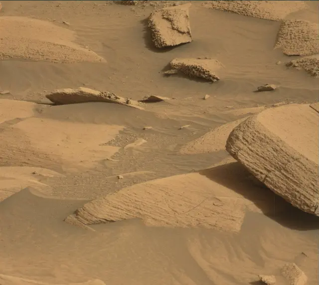 Sol 4159: Mast Camera (Mastcam)