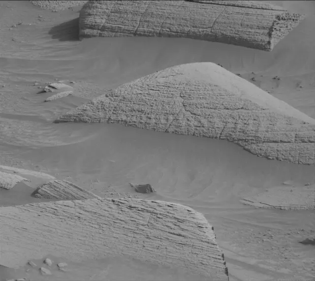Sol 4159: Mast Camera (Mastcam)