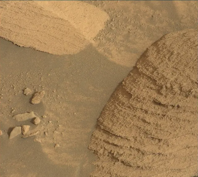 Sol 4159: Mast Camera (Mastcam)
