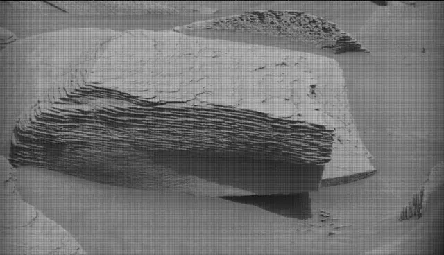 Sol 4161: Mast Camera (Mastcam)