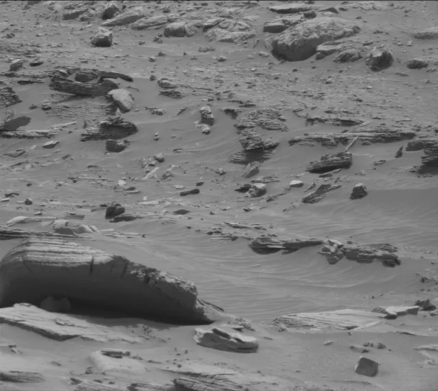 Sol 4161: Mast Camera (Mastcam)