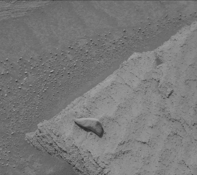 Sol 4162: Mast Camera (Mastcam)