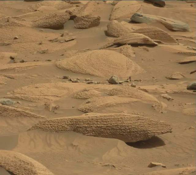 Sol 4162: Mast Camera (Mastcam)