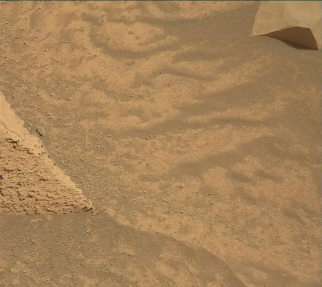 Sol 4162: Mast Camera (Mastcam)
