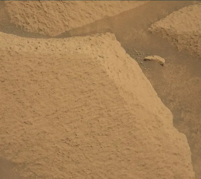 Sol 4162: Mast Camera (Mastcam)