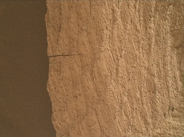 Sol 4162: Mars Hand Lens Imager (MAHLI)