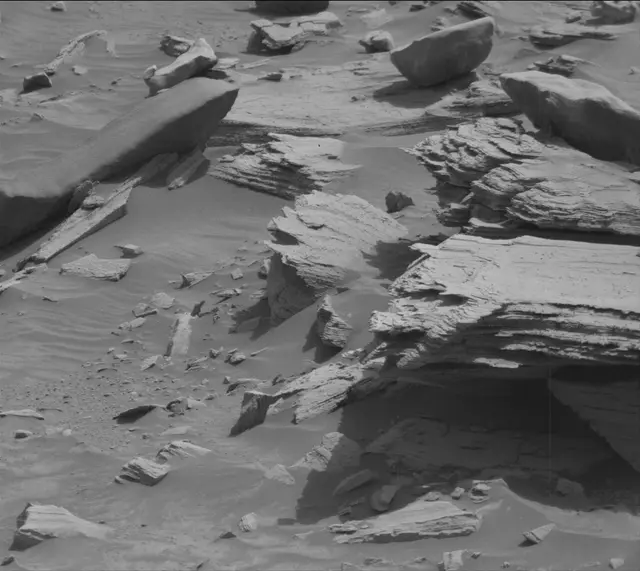 Sol 4164: Mast Camera (Mastcam)