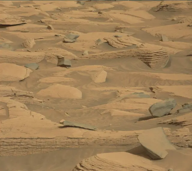Sol 4164: Mast Camera (Mastcam)