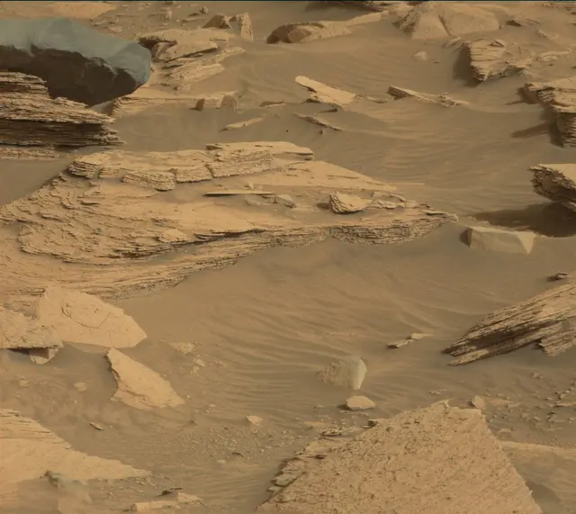 Sol 4164: Mast Camera (Mastcam)