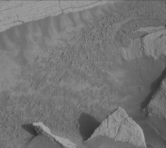 Sol 4164: Mast Camera (Mastcam)