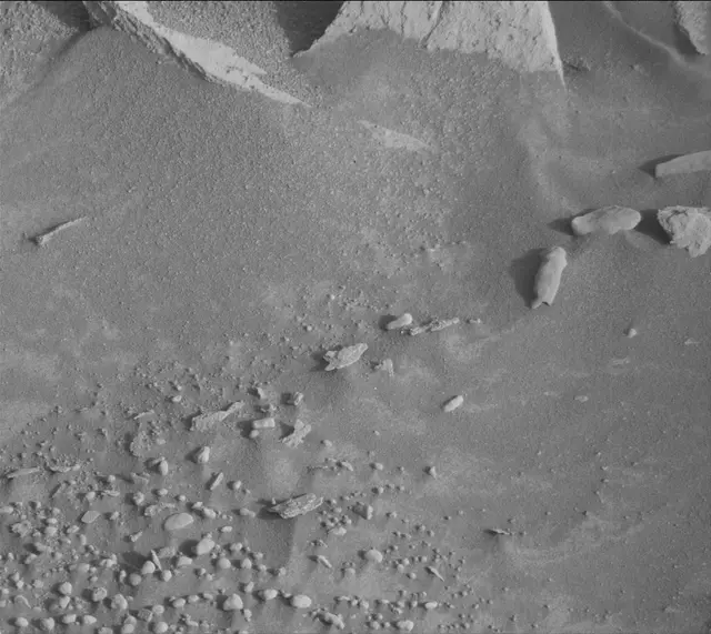 Sol 4164: Mast Camera (Mastcam)