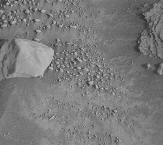 Sol 4164: Mast Camera (Mastcam)