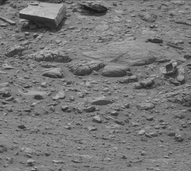 Sol 4166: Mast Camera (Mastcam)