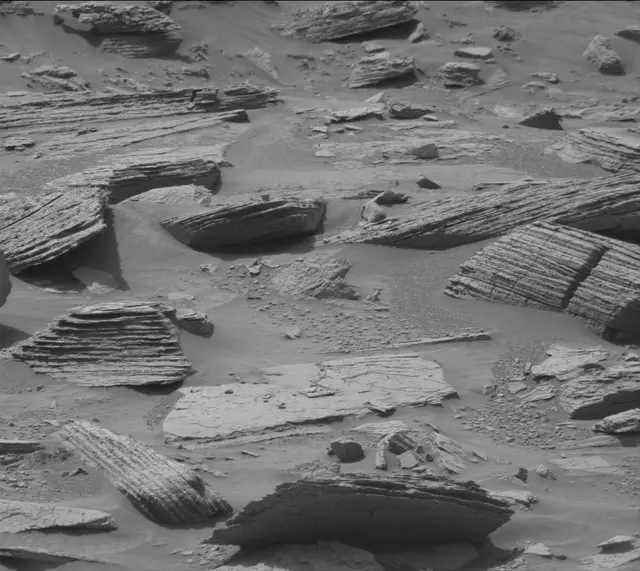 Sol 4166: Mast Camera (Mastcam)