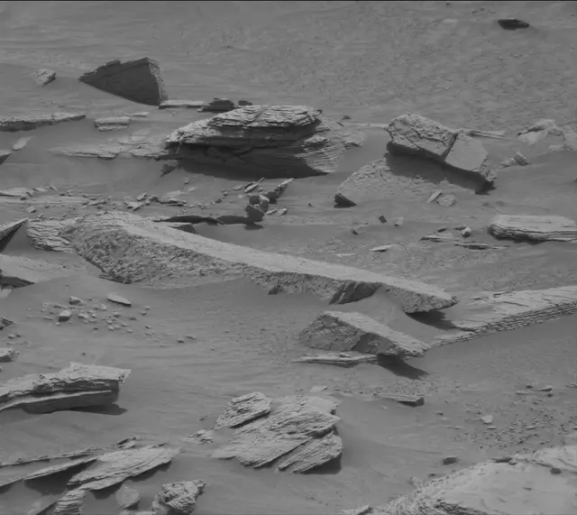 Sol 4166: Mast Camera (Mastcam)