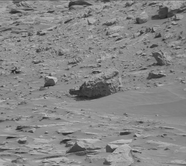 Sol 4166: Mast Camera (Mastcam)