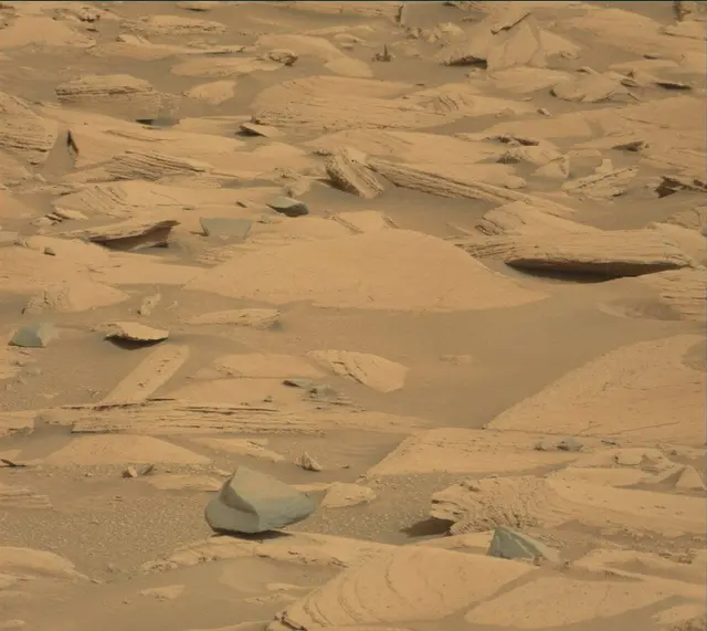 Sol 4166: Mast Camera (Mastcam)